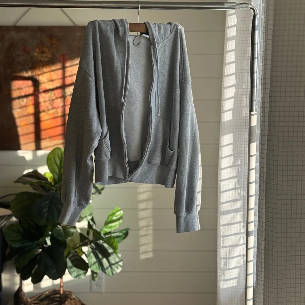 Old Navy Heather Gray Full-Zip Hoodie - Picture 1 of 8